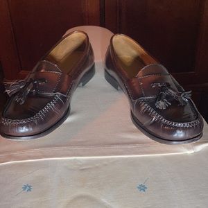 Cole Haan Pinch Tassel in Mahogany 10D